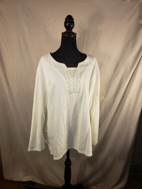White Long Sleeve V-Notch Sweatshirt with Studded Yoke - 1X